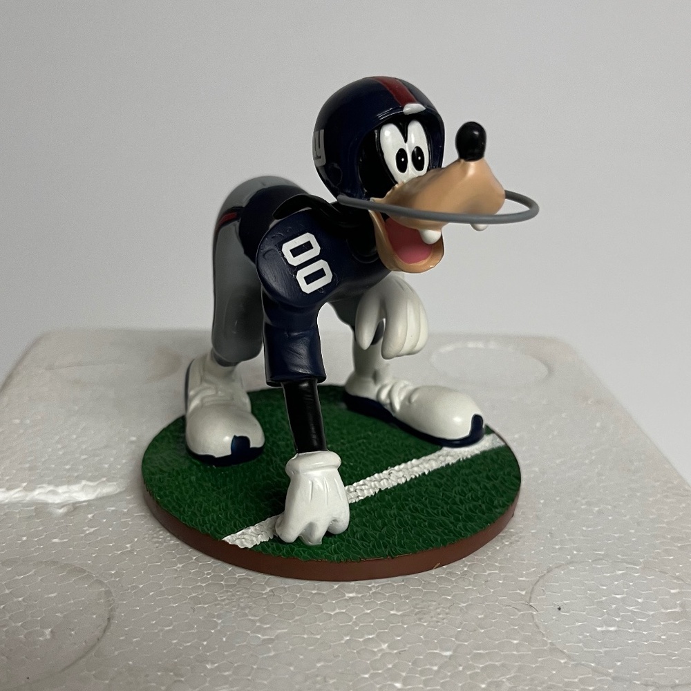 Hamilton Collection New York Giants Goofy Figure Collectible Rare New NFL NY